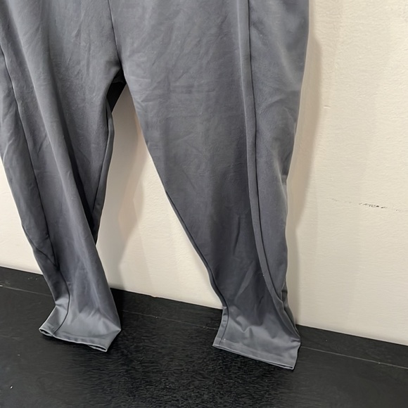 Simply Vera Wang Leggings w Pockets - Picture 5 of 7